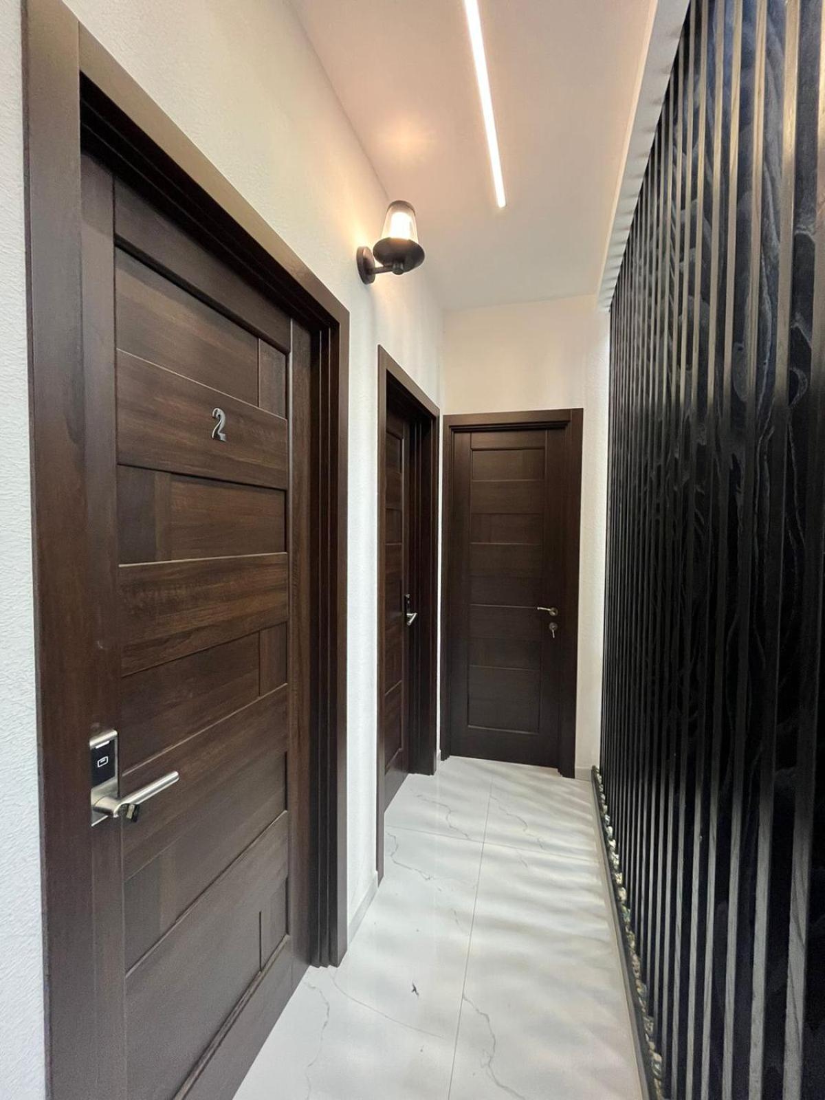 Family Hotel Vere Tower Tbilisi Exterior photo
