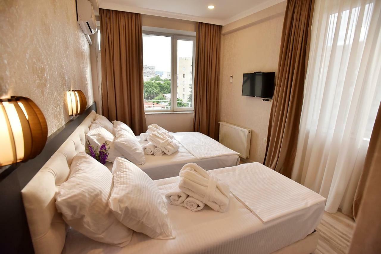 Family Hotel Vere Tower Tbilisi Exterior photo